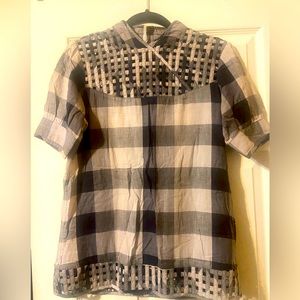 Chic Trovata button gingham top